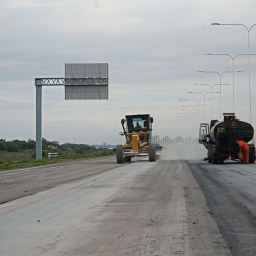 Nuevas restricciones al tránsito pesado por obras en la autopista ...